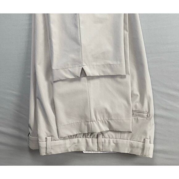 Brooks Brothers Lightweight Flat Front Microfiber Performance Tech Pants. 33X32. - Picture 3 of 8